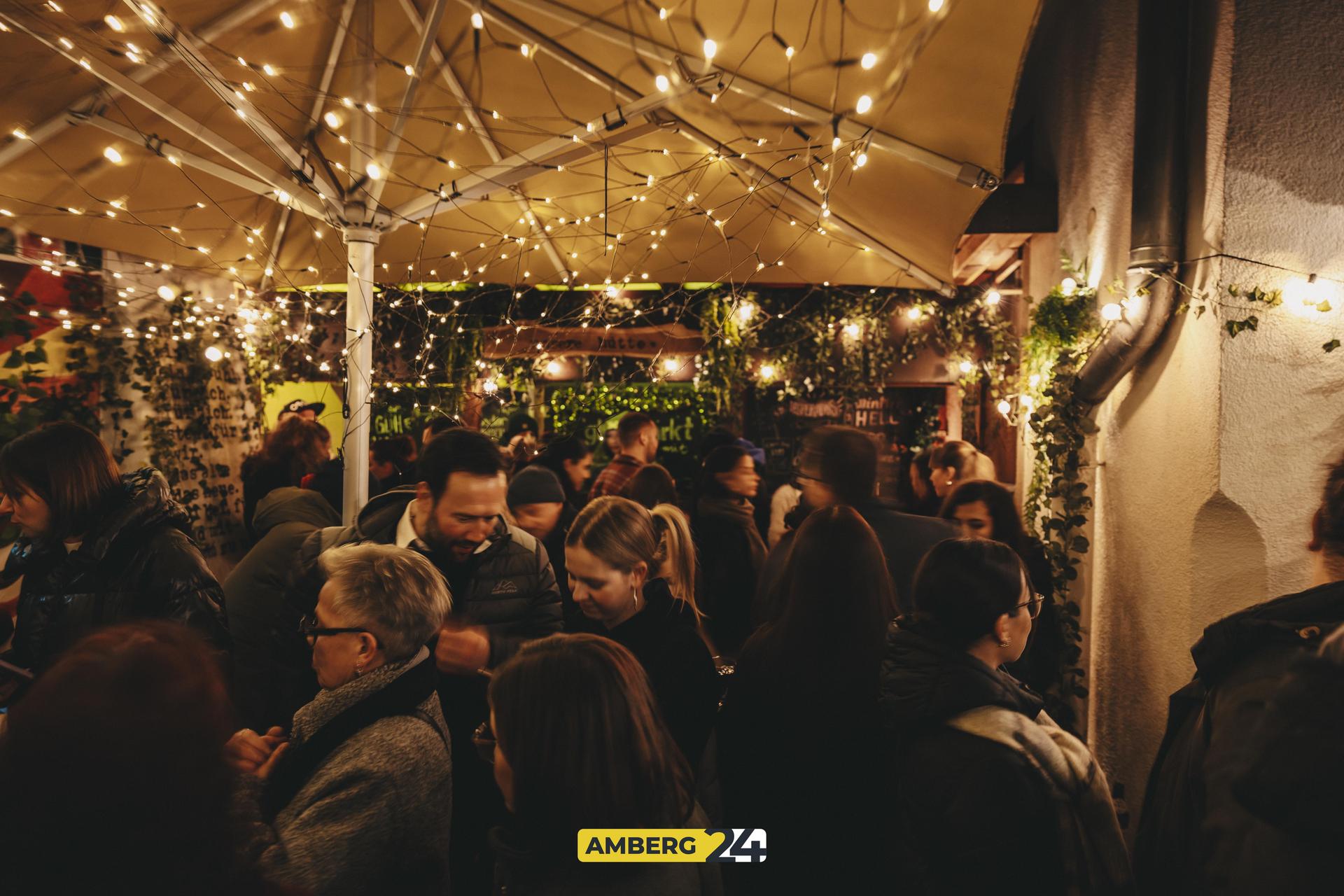 Im UNS in Amberg gab es am Samstag die Sunrise Sons Live. (Bild: Lolografie)