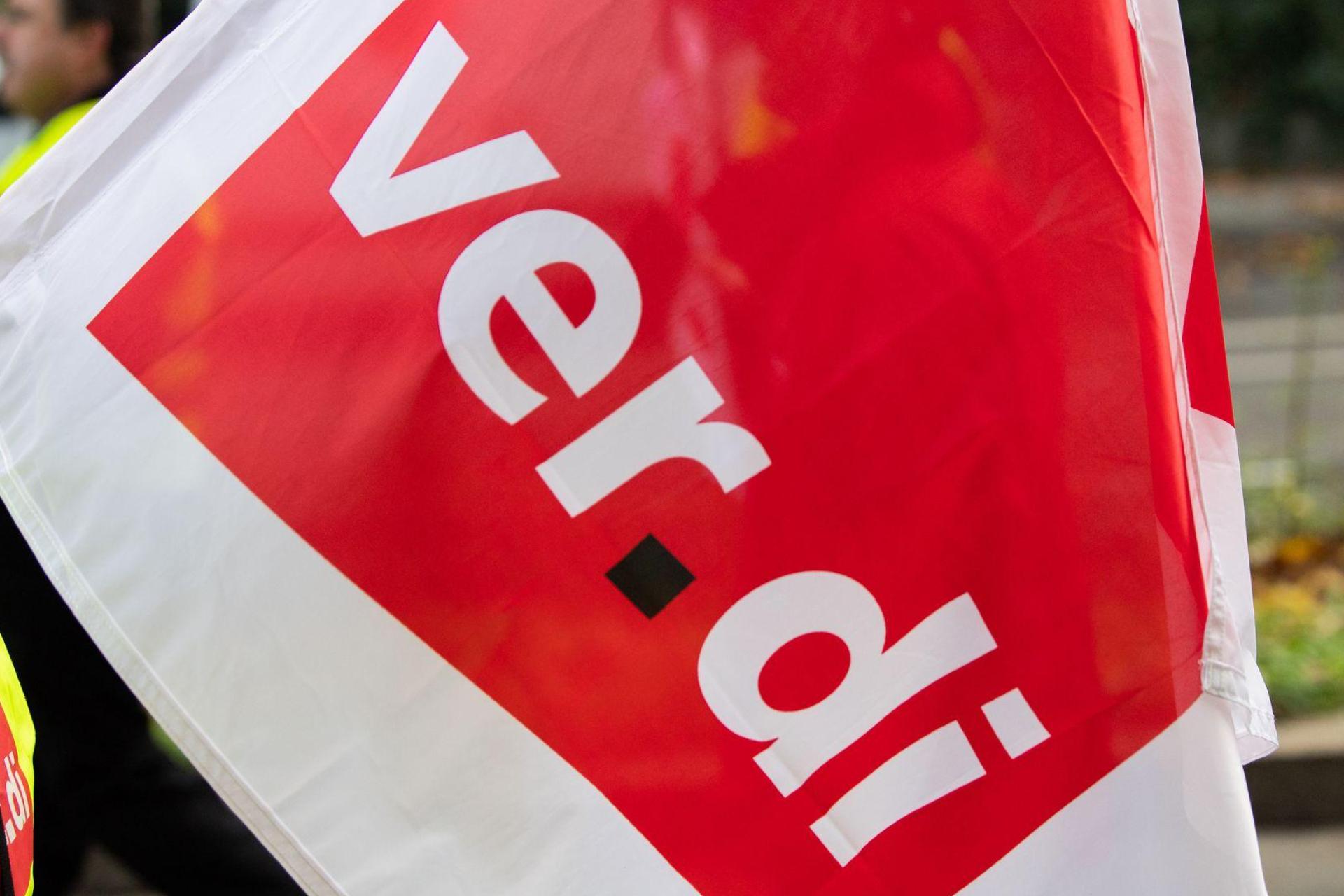 Die Gewerkschaft Verdi ruft in Bayern am Mittwoch und Donnerstag zu Warnstreiks im öffentlichen Dienst auf. (Archivbild: Tom Weller/dpa)