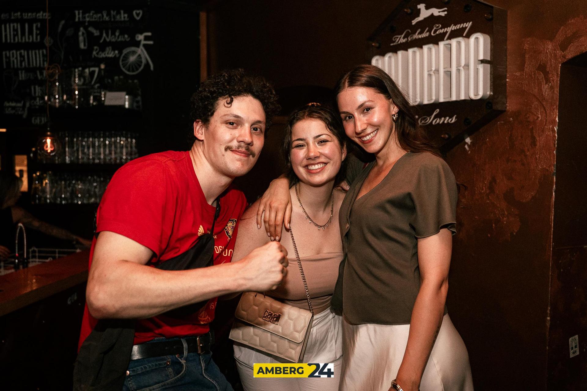 Afterparty im UNS (Bild: David Mueller)